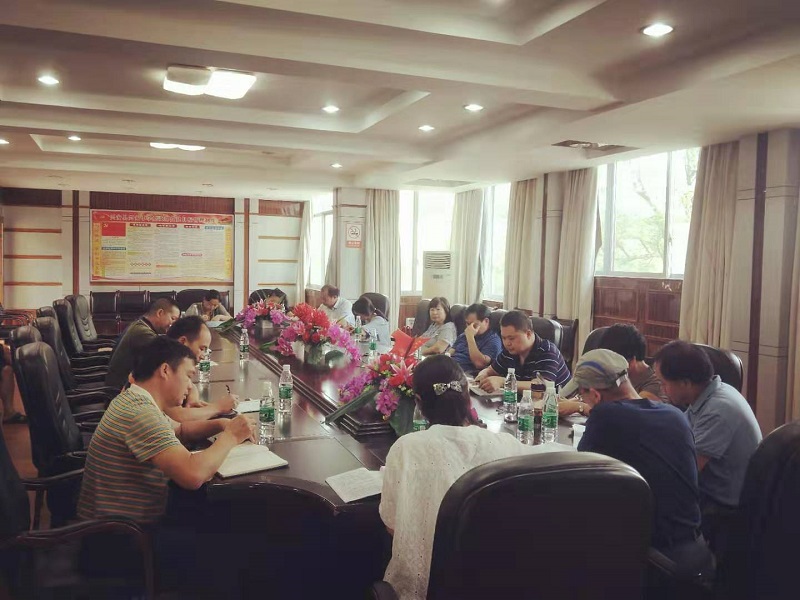 桂林市教育局领导莅临兴安中学视察指导工作